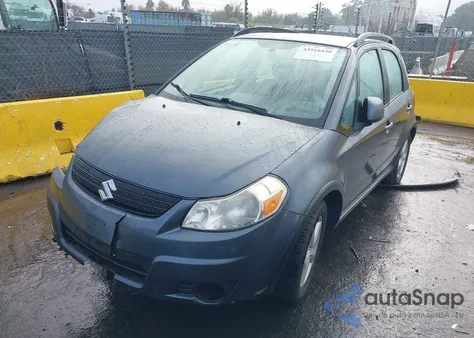 2008 Suzuki Sx4 Convenience/Touring из США, поврежденный, VIN JS2YB413685102145